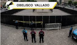 Obelisco vallado